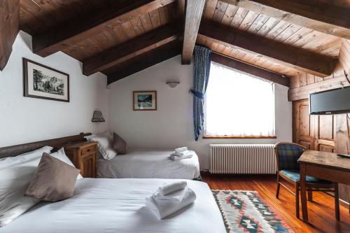 Hotel Baita Cretaz photo 2