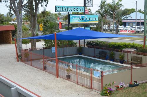 Econo Lodge Chaparral Motel Ballinaの敷地内または近くにあるプール