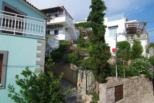 アパートメントが所在する建物