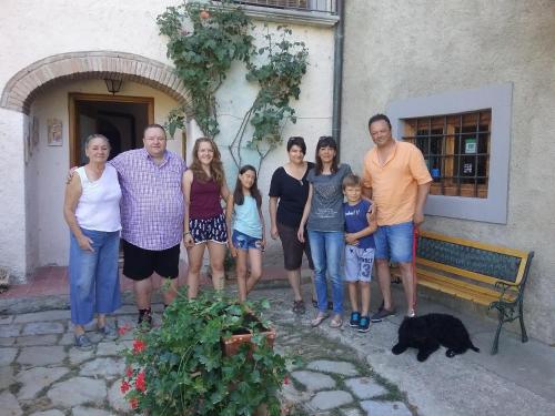 Οικογένεια που μένει στο Casa Vacanze Podere Ugolini