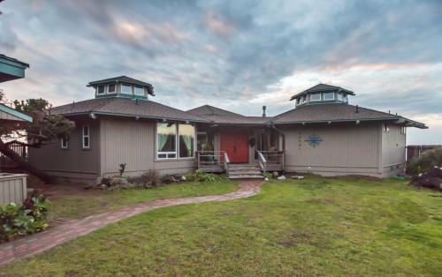 Cliff House at Otter Point – Photos 2