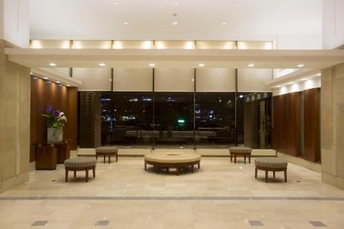 
The lobby or reception area at Seoul Garden Hotel
