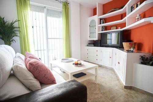 Bordador Central Suite by Valcambre