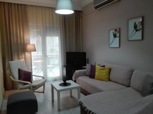 Navarino Square Apartment