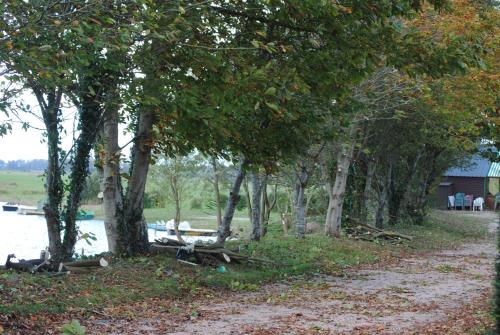 Φυσικό τοπίο κοντά σε αυτή η παραθεριστική κατοικία