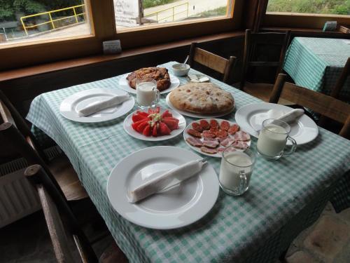 Jídlo v apartmánu nebo okolí