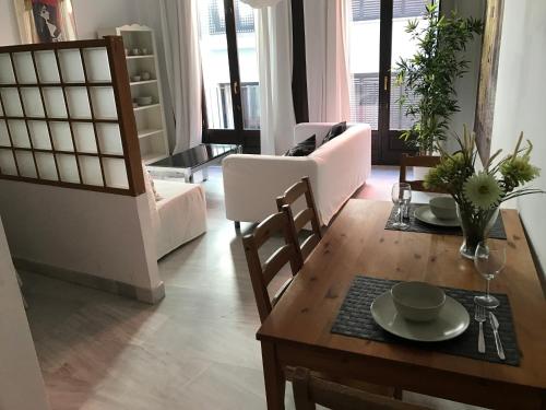 Málaga Apartamentos - Jinetes, 13
