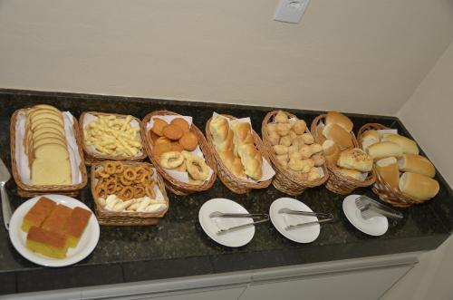 Makanan di atau berdekatan hotel
