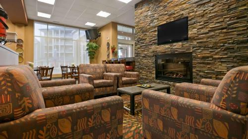 Fotografie z fotogalerie ubytování Best Western Plus Chateau Inn Sylvan Lake v destinaci Sylvan Lake