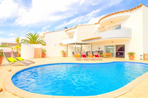 LEON INMO Luxusvilla Esmeralda - 10029