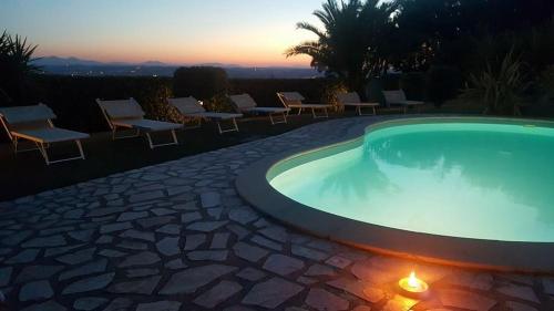 Het zwembad bij of vlak bij Bed and Breakfast " Il Tesoro di Mario "