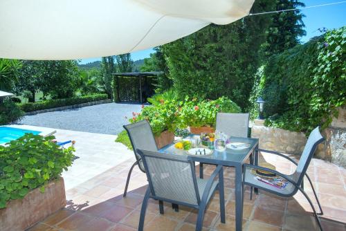 Owl Booking Villa Bennasar - Rustic Stay
