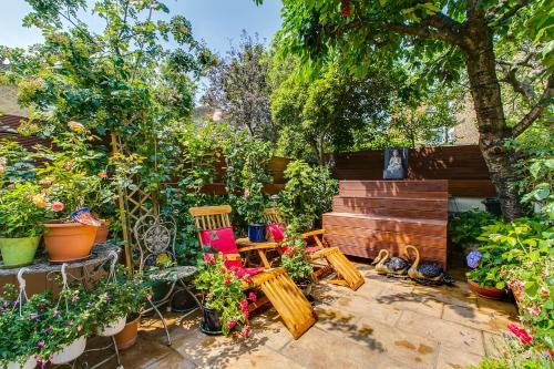 Georgiana's Guesthouse photo 21