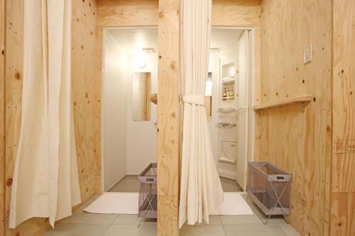 A bathroom at Guest House Chura Cucule Ishigakijima
