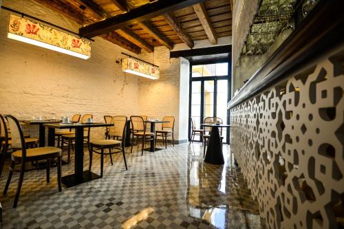 Gallery image of Hotel Legado Alcazar in Seville