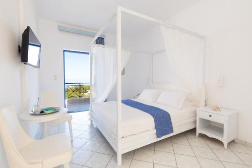 Fotografie z fotogalerie ubytování Karras Star Hotel v destinaci Évdhilos