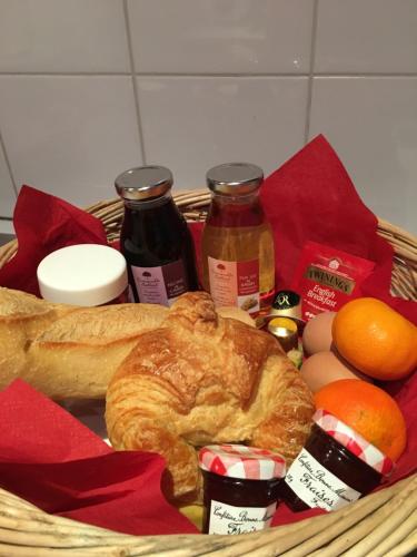 Đồ ăn tại/gần nhà nghỉ dưỡng