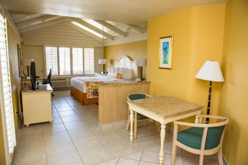 Gallery image of Best Western Plus Yacht Harbor Inn in Dunedin