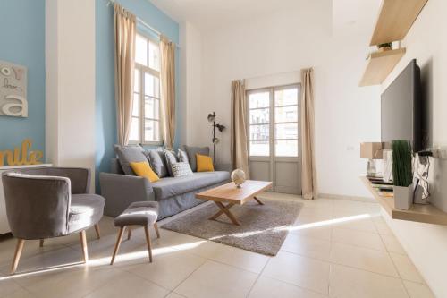 SweetHome26 Luxury Apt Sea View 50 meters from the beach