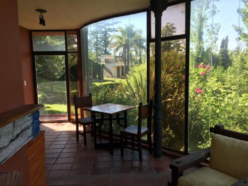 Cielo de Piedra. Cabañas y Petit Hotelにある庭