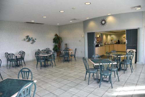Hospitality House – Photos 3