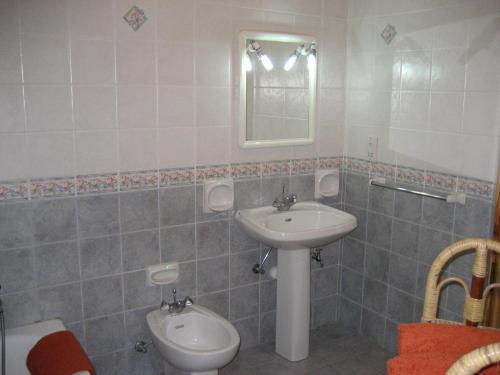 Un baño de Dolphin Court