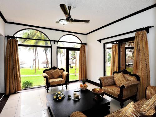 O zonă de relaxare la Muthu Nyali Beach Hotel & Spa, Nyali, Mombasa