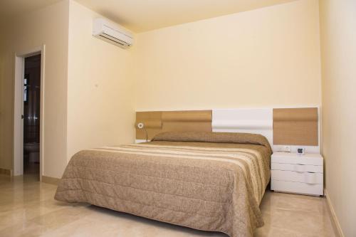 2 Bedrooms Apartment In Magnolia Golf Resort, La Caleta