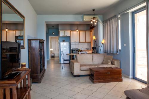 Nais Apartments & Studios