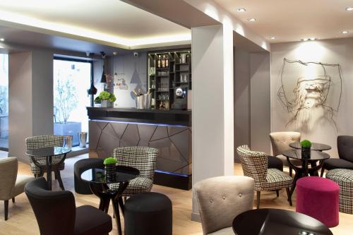 Posezení v ubytování Le Grey Hotel