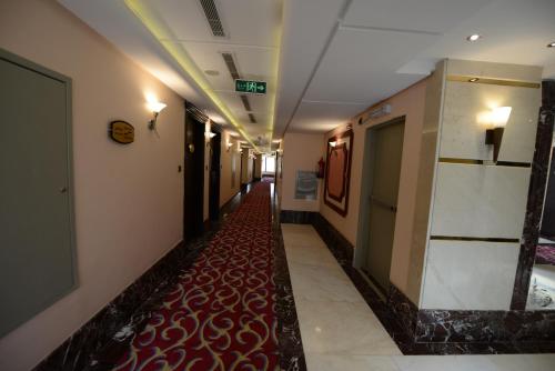 Gallery image of Al Waleed Tower Hotel in Makkah