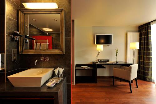 Koupelna v ubytování Hôtel du Théâtre, Boutique Hôtel