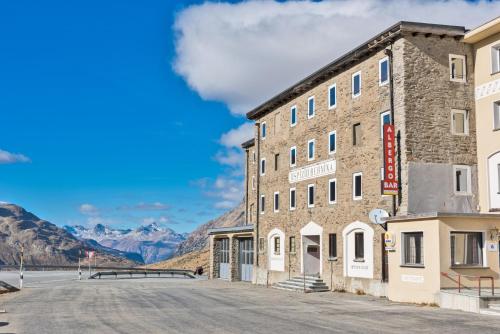 Galeriebild der Unterkunft Hotel Bernina Hospiz in Berninahäuser