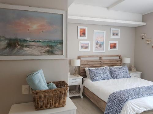 Gallery image of Harbour Bridge Suite 220 in Cape Town