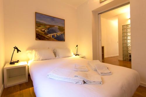 Typical Tailor Made Flat in Central Graça
