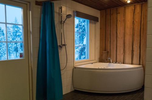 Kylpyhuone majoituspaikassa Lapland Villa