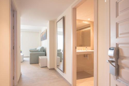 Foto Apartamentos Los Angeles 3
