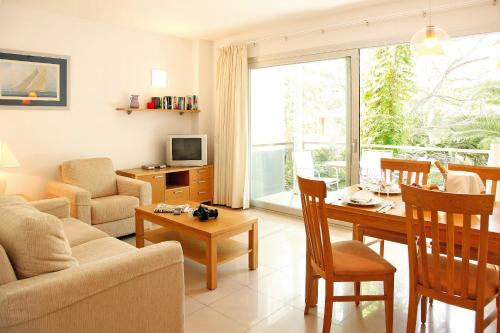 Apartamentos Can Denga