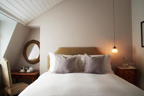 Albion House at Ramsgateにあるベッド