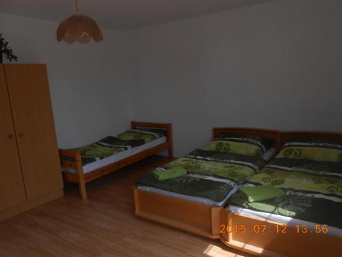 Voodi või voodid majutusasutuse Apartmán Kamila toas