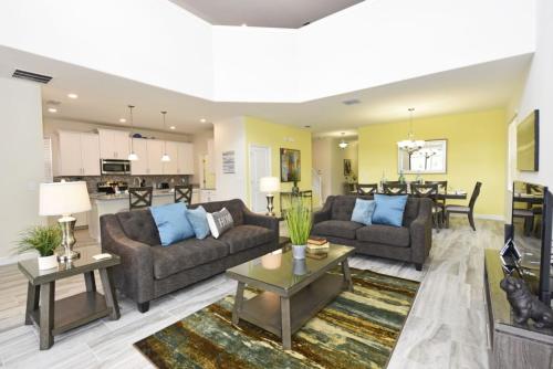 5488 Solterra Resort 5 Bedroom Villa, Davenport, United States