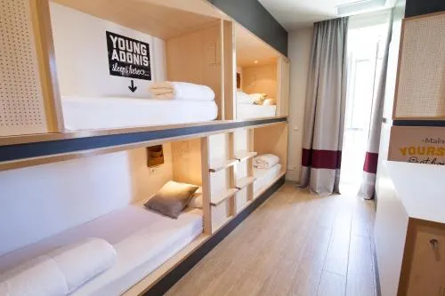 Toc Hostel Madrid photo 22