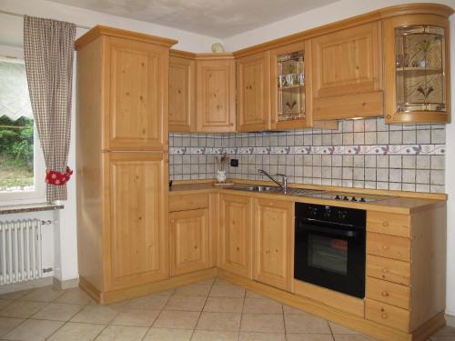 Kuchyňa alebo kuchynka v ubytovaní Rossetti G