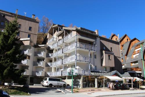 Budova, kde se apartmán nachází