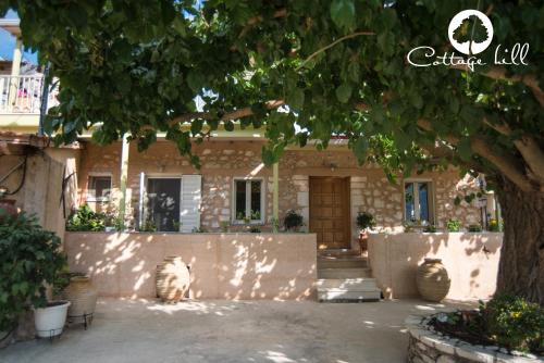 Gallery image of Cottage Hill in Áyios Ilías