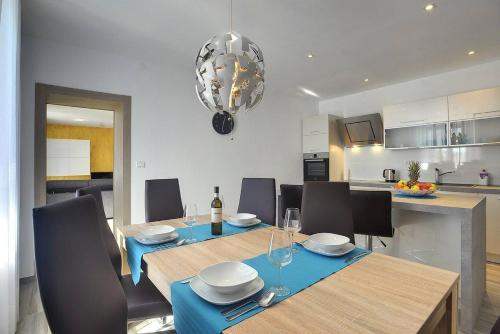 Dapur atau dapur kecil di House Miceli