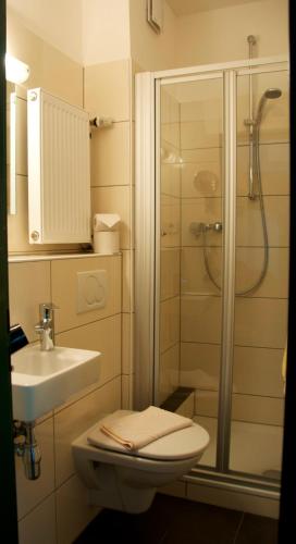 Ένα μπάνιο στο Hotel Baccara