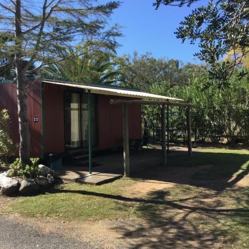 Taman di luar Homestead Caravan Park