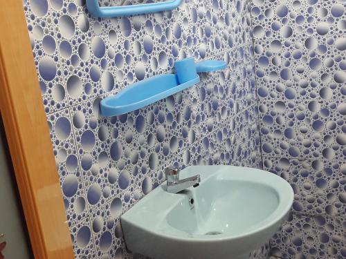 Koupelna v ubytování Deneth Homestay
