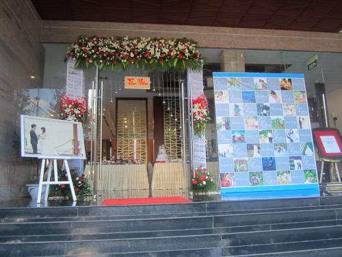 a front door of a building with christmas decorations at Sai Gon Ban Me Hotel in Buon Ma Thuot